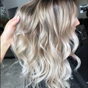 Meet your Posher, Avery